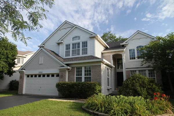$3,700 | 2723 Whitehall Lane, Naperville, IL 60564