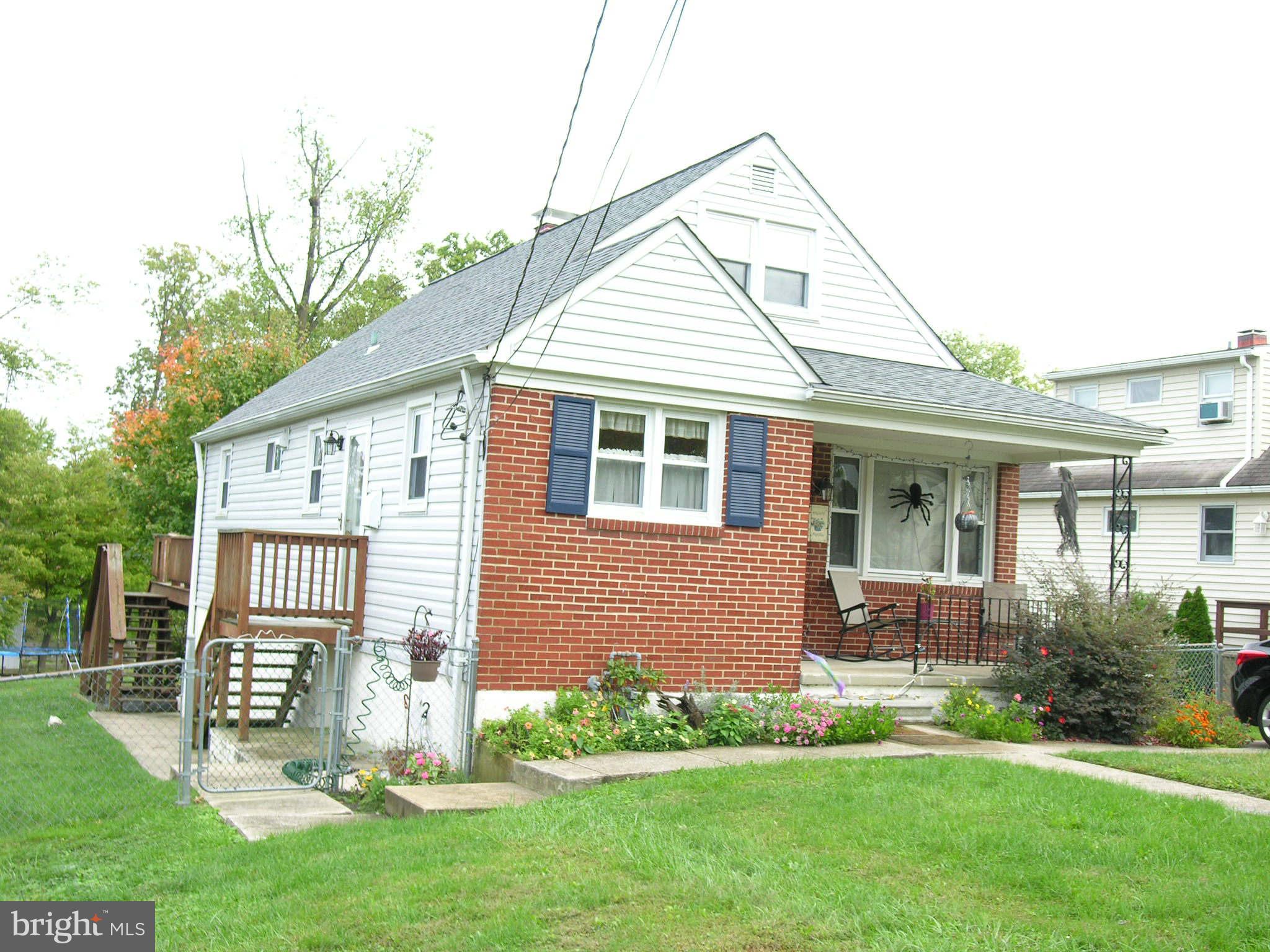 8105 Bon Air Road Baltimore, MD 21234 - Photo 3 of 30 Exterior (Front)