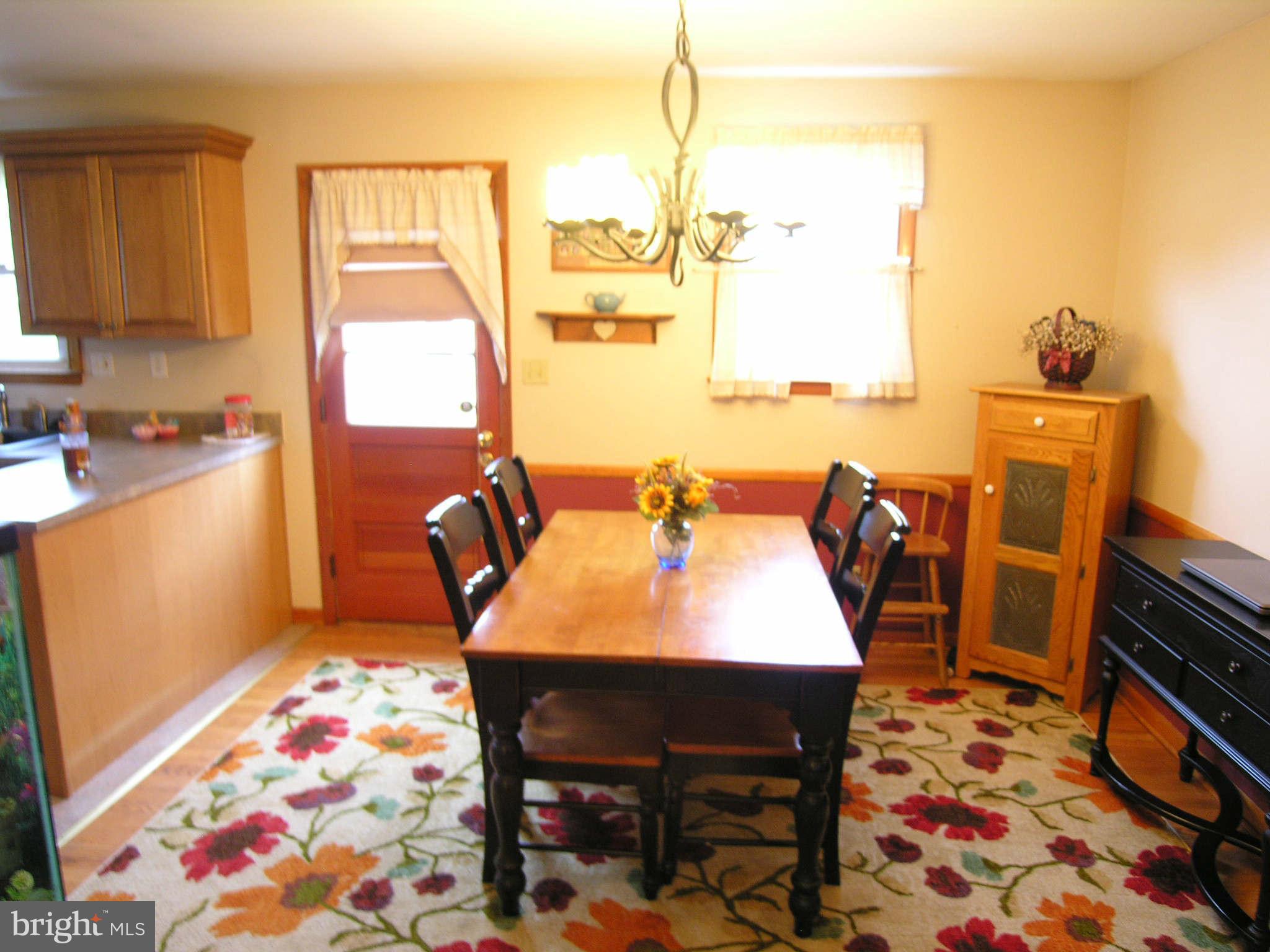 8105 Bon Air Road Baltimore, MD 21234 - Photo 7 of 30 Dining Room