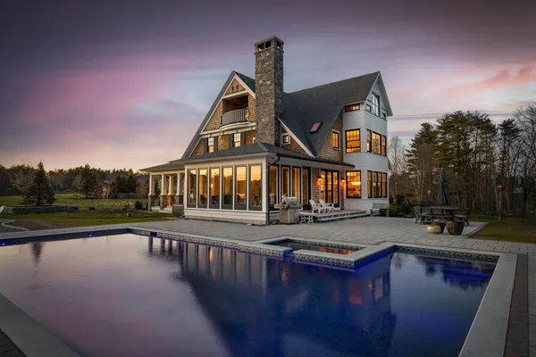 $4,500,000 | 74 Saddle Trail Drive, Dover, NH 03820