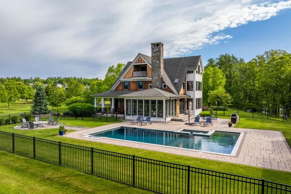 $4,500,000 | 74 Saddle Trail Drive, Dover, NH 03820