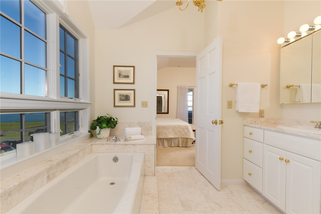 191 Old Beach Road Newport, RI 02840 - Photo 18 of 40 Master Bath with soaking tub, shower and second washer and dryer.