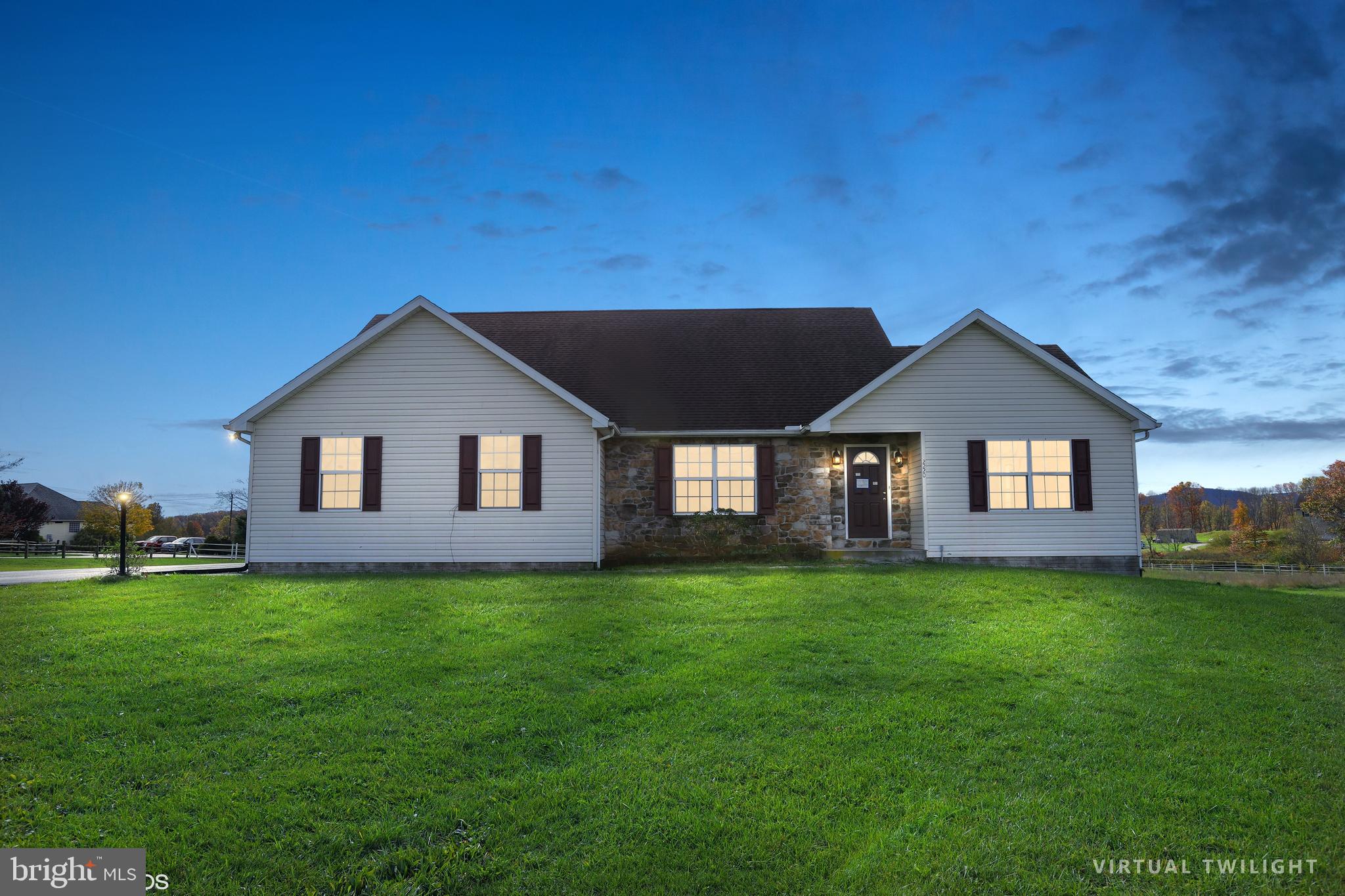 2220 Chambersburg Road Gettysburg, PA 17325 - Photo 3 of 16 Gallery Image 3