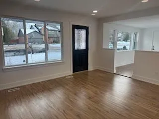 $2,750 | 19371 Shadyside Street, Livonia, MI 48152