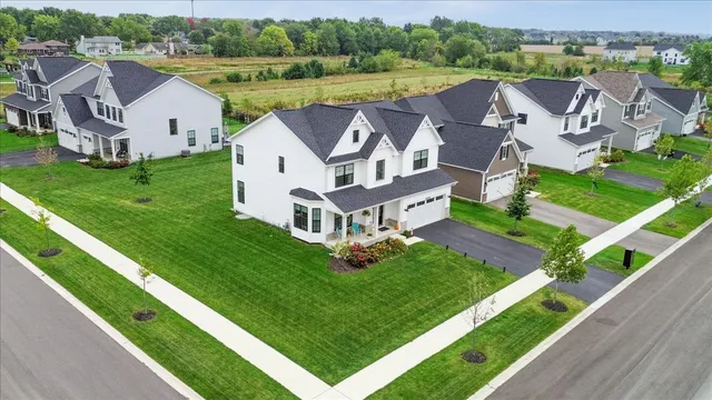 $629,900 | 15339 South Sawgrass Circle, Plainfield, IL 60544