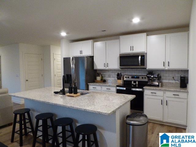 6998 Southern Trace Loop Leeds, AL 35094 - Photo 4 of 35