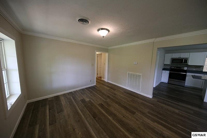 2440 Long Branch Road Seymour, TN 37865 - Photo 5 of 27 Gallery Image 5