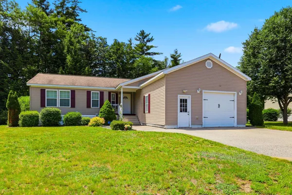 $314,000 | 11 Northbrook Drive, Tilton, NH 03276