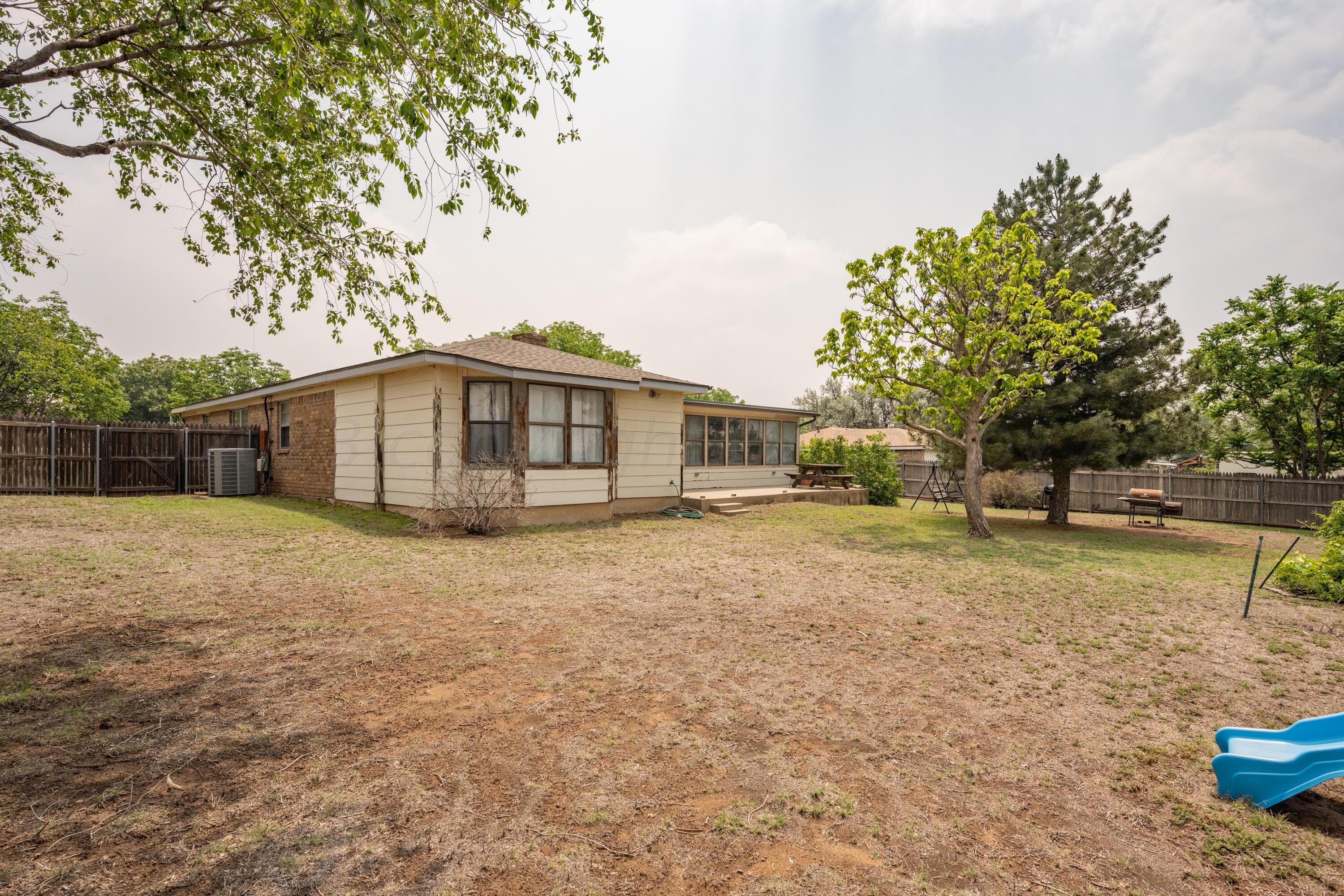 112 Rolling Trail Amarillo, TX 79108 - Photo 31 of 38 backyard 5