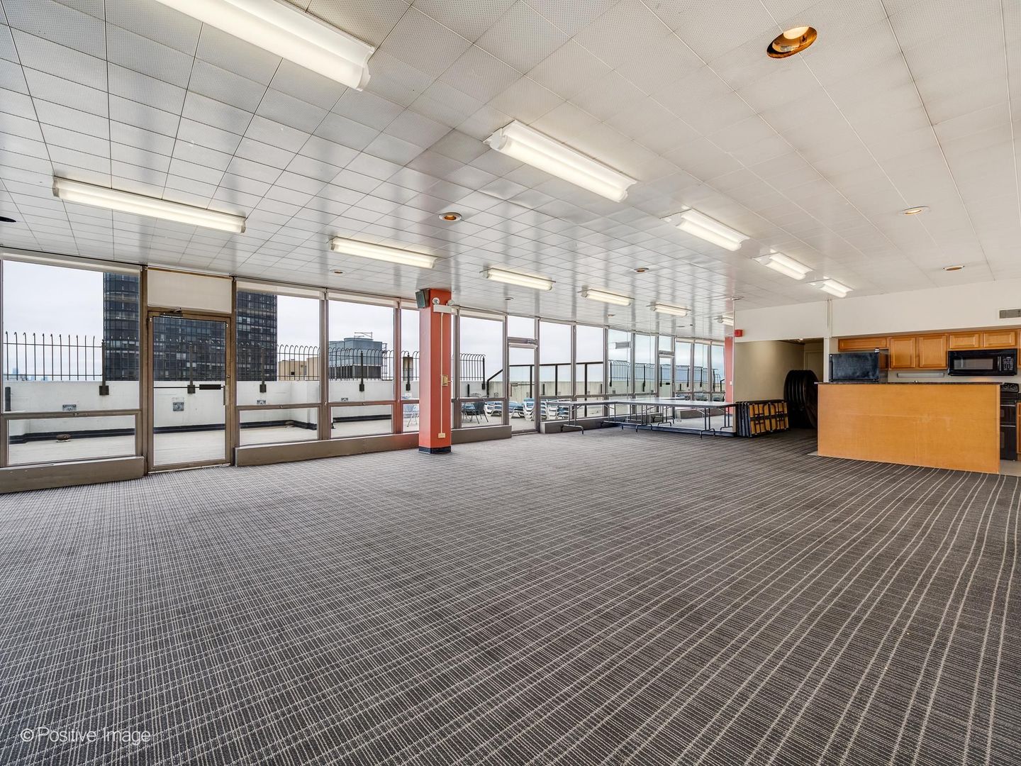 5455 North Sheridan Road, Unit 3106 Chicago, IL 60640 - Photo 23 of 32 Gallery Image 23
