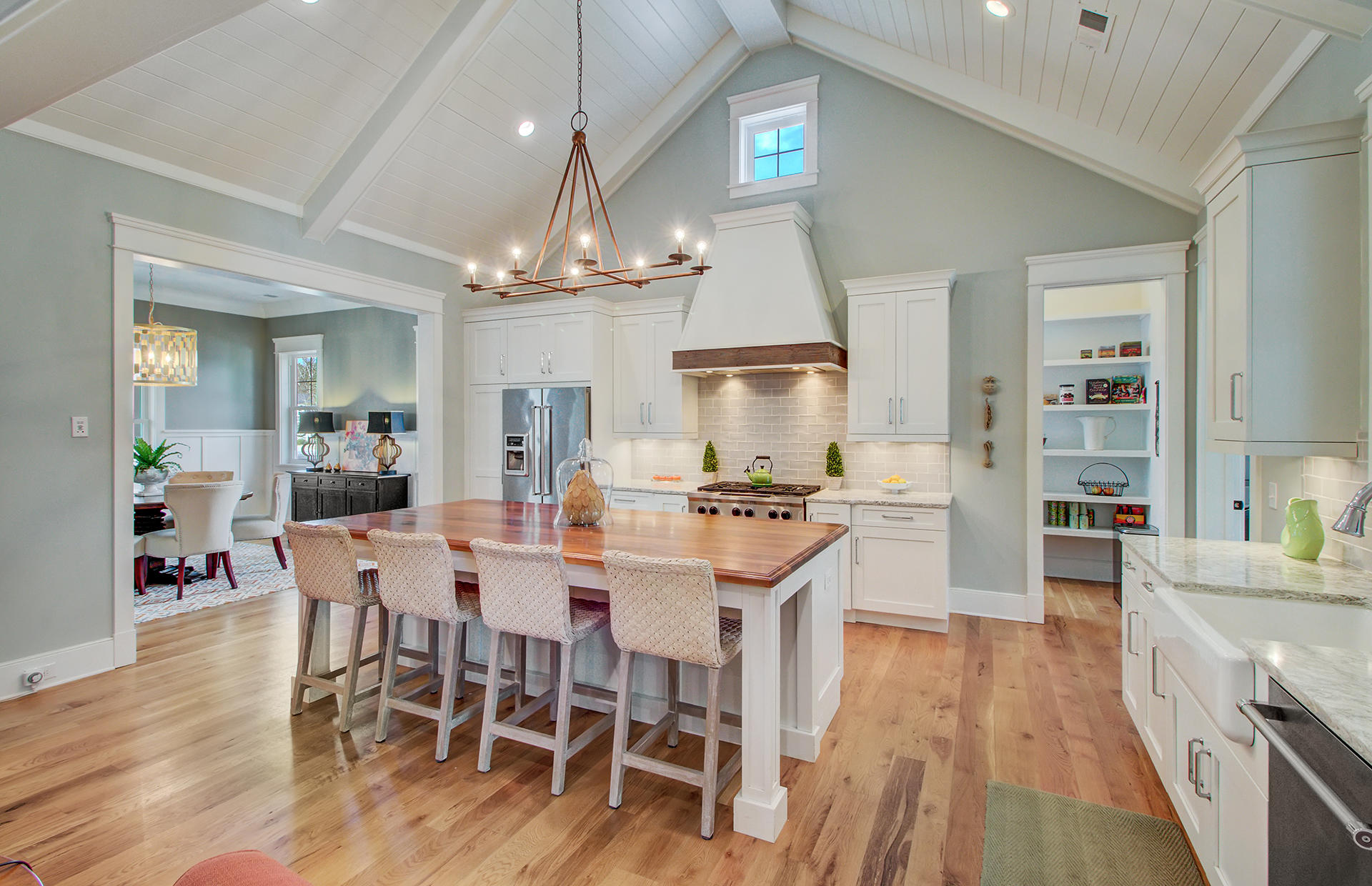 3724 Oconee Loop Mount Pleasant, SC 29466 - Photo 8 of 45 12
