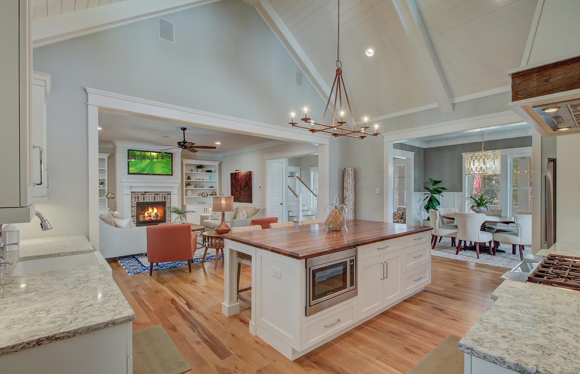 3724 Oconee Loop Mount Pleasant, SC 29466 - Photo 10 of 45 14