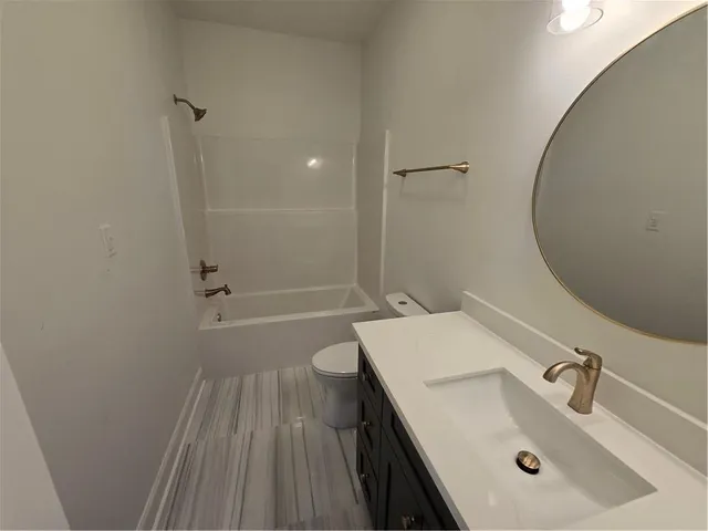 $309,900 | 101 Carolyn Drive, Destrehan, LA 70047