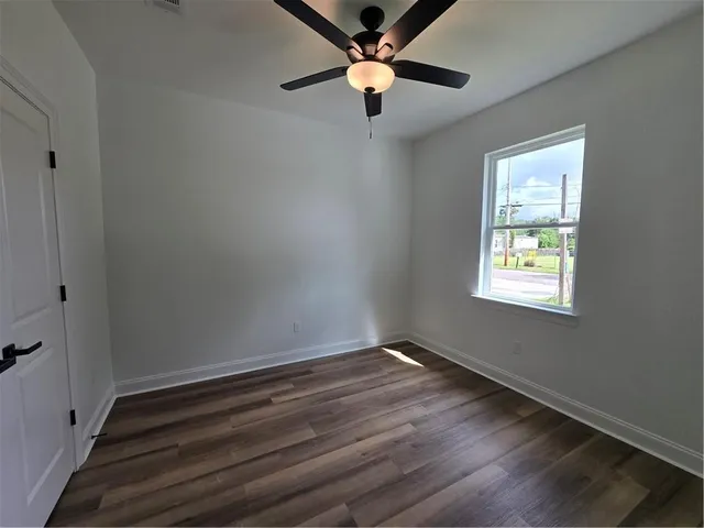 $309,900 | 101 Carolyn Drive, Destrehan, LA 70047