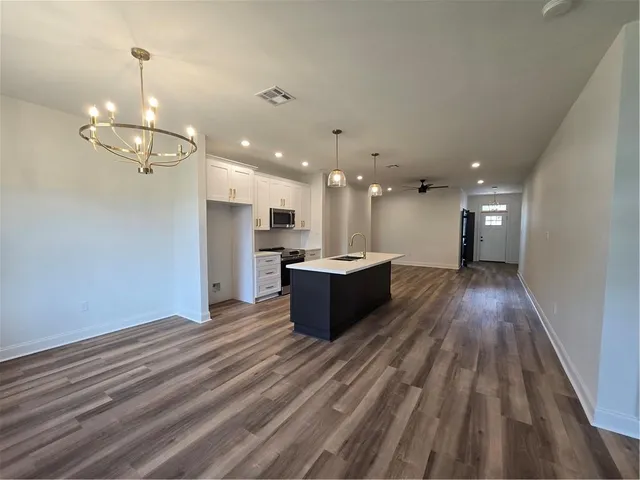 $309,900 | 101 Carolyn Drive, Destrehan, LA 70047