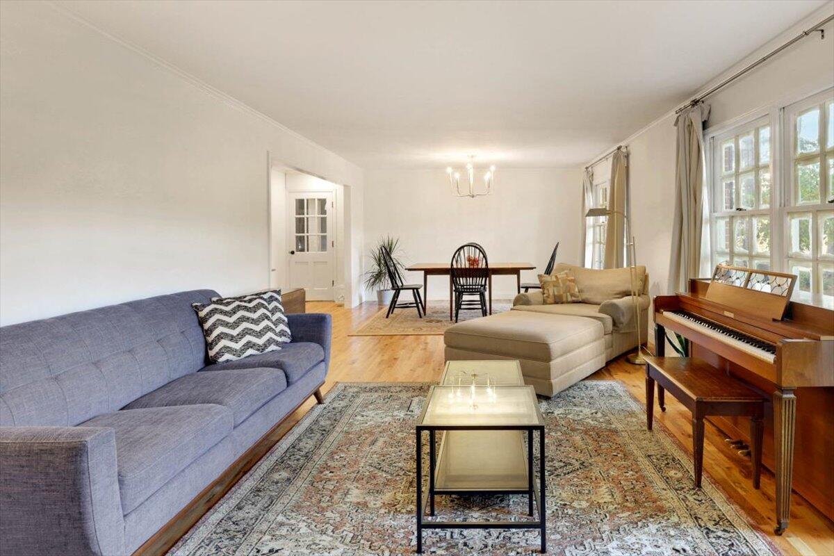 110 North Tibbs Road Dalton, GA 30720 - Photo 5 of 31 06-Pinnacle Tour - 110 N Tibbs - 06