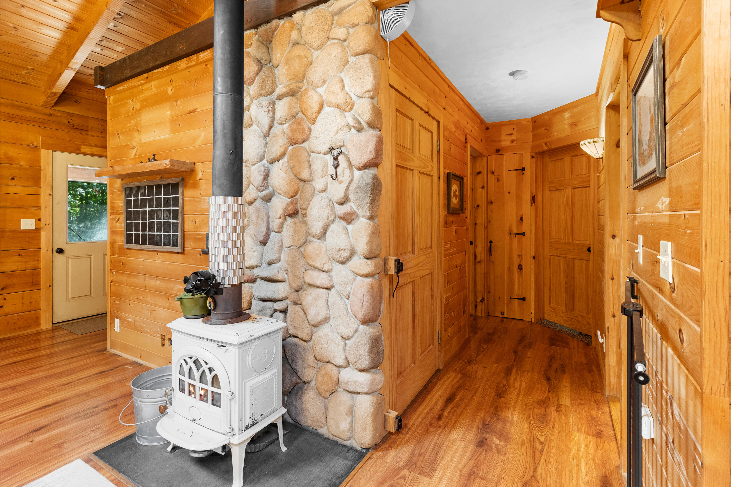 244 Buker Road Litchfield, ME 04350 - Photo 14 of 43 244 Buker Rd Hallway