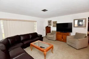 $2,500 | 509 Northwest 30th Court, Wilton Manors, FL 33311