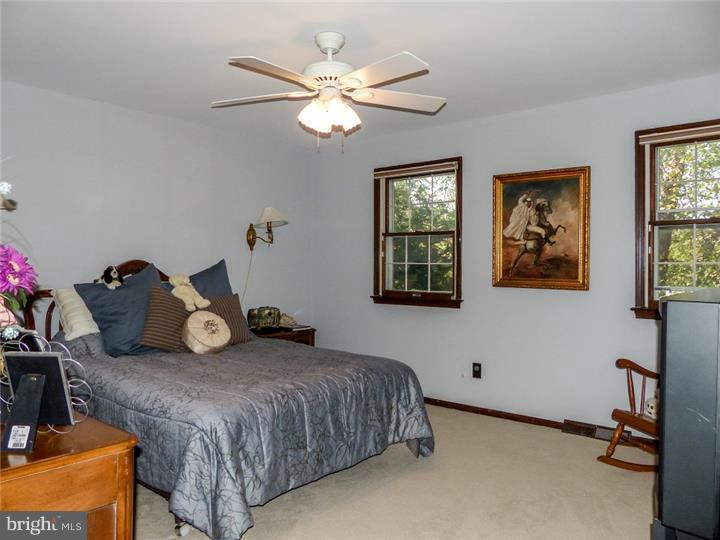 998 Culti Packer Road Yardley, PA 19067 - Photo 20 of 25 Gallery Image 20