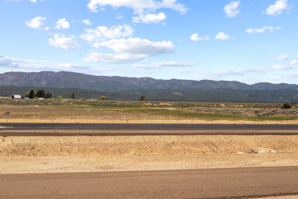 L2-b1 L2-b1 Lazy River Street, Unit 2 Cascade, ID 83611 - Photo 3 of 10 Mountain Views
