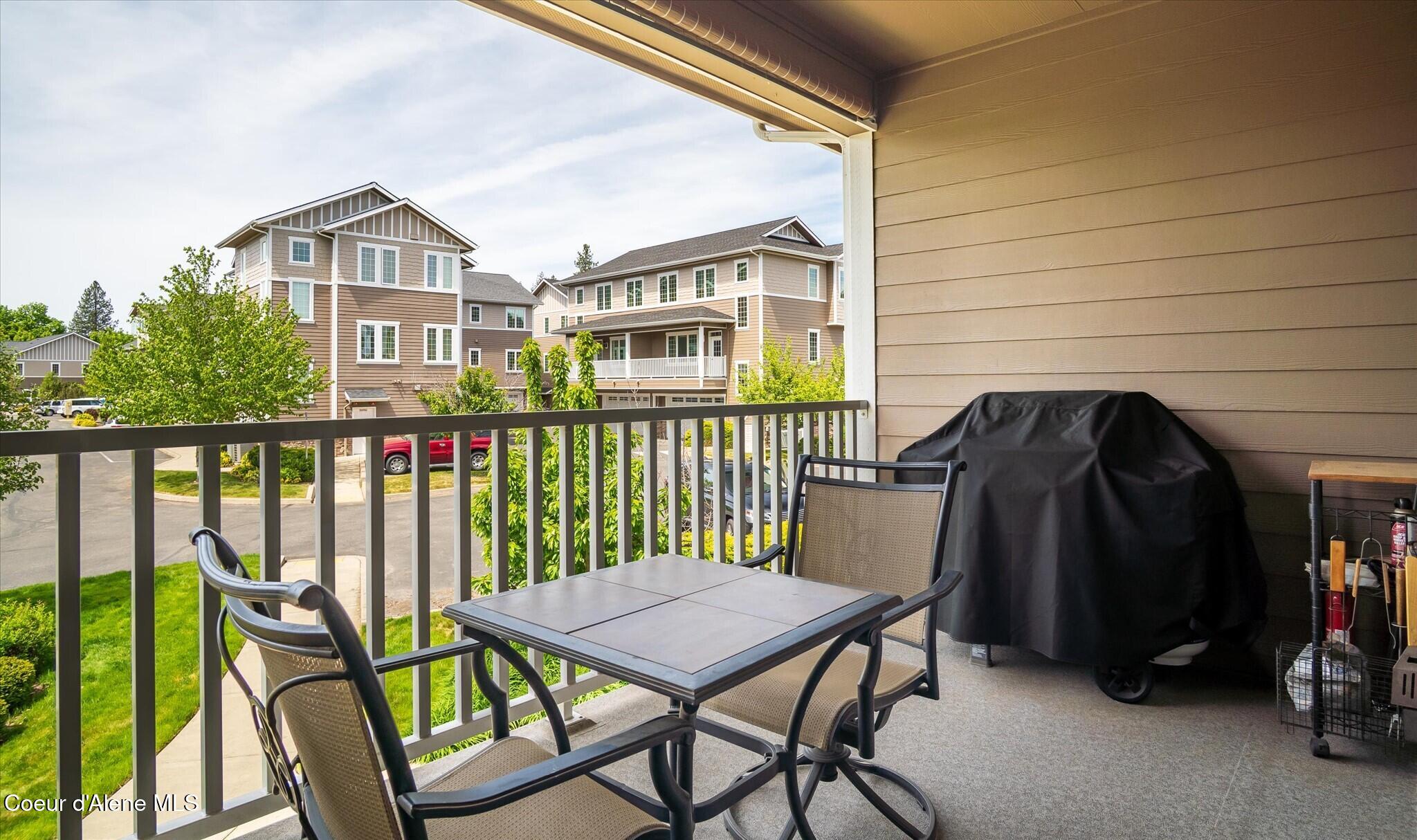 4457 Greenchain Loop, Unit 3 Coeur D'Alene, ID 83814 - Photo 11 of 47 17-JAL06404-HDR