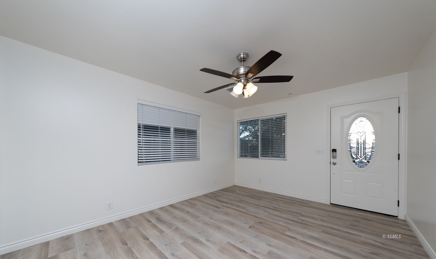 1112 Porter Street Ridgecrest, CA 93555 - Photo 7 of 48
