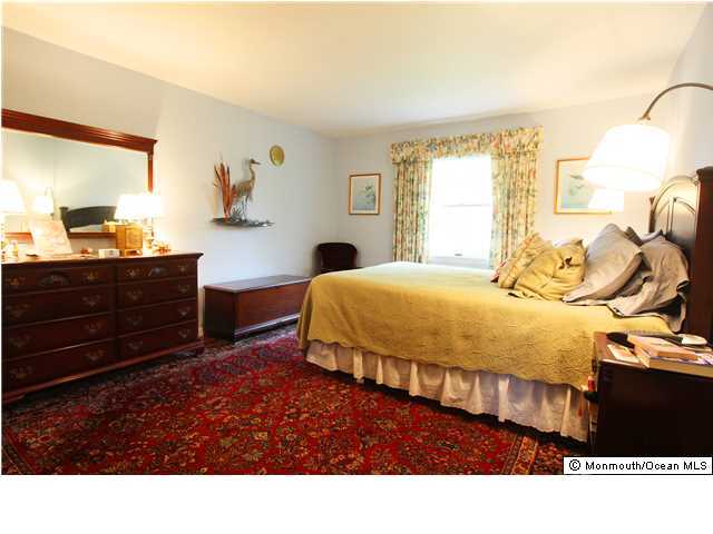 49 Ueland Road Middletown, NJ 07701 - Photo 14 of 17 Additional Photo
