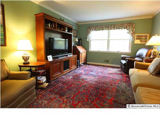 49 Ueland Road Middletown, NJ 07701 - Photo 8 of 17 Additional Photo