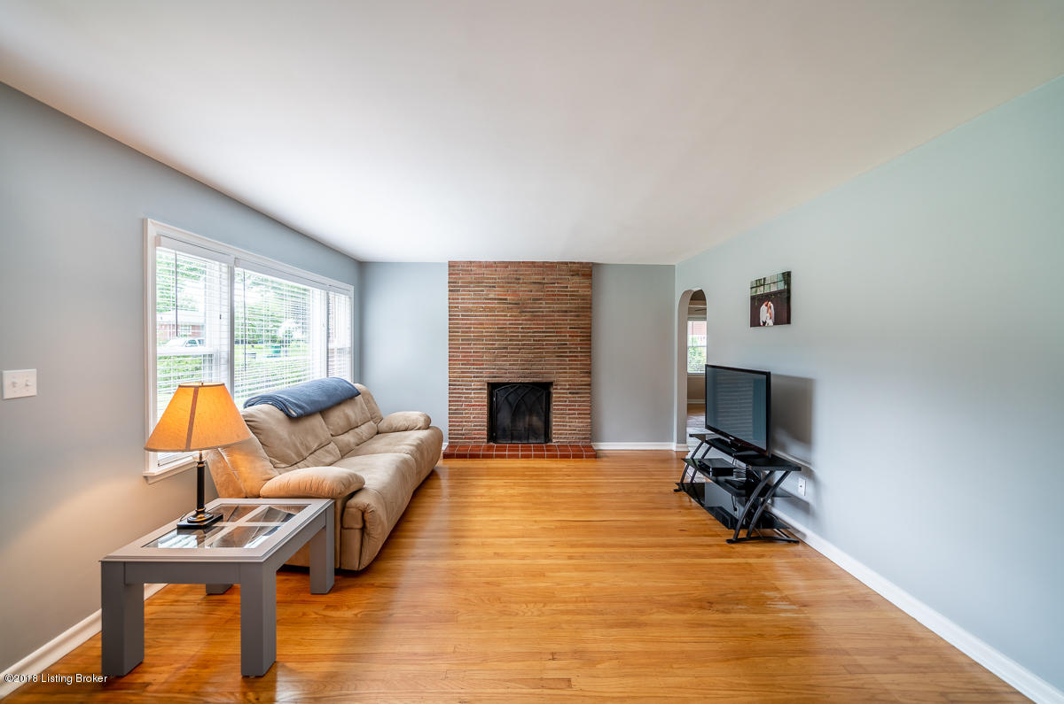 2902 Cambridge Rd L-16