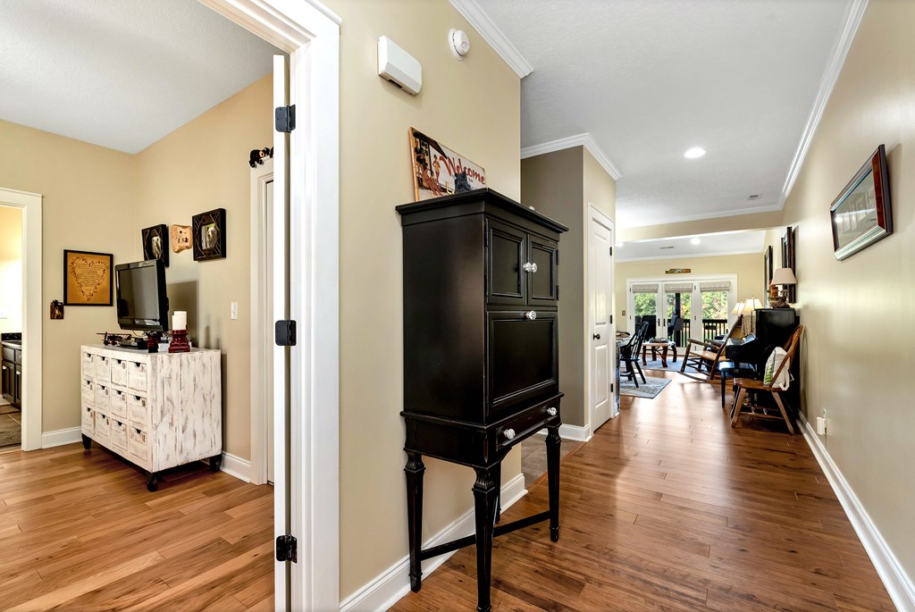 1407 Lakeside Road, Unit 206 Hiawassee, GA 30546 - Photo 9 of 72 Gallery Image 9