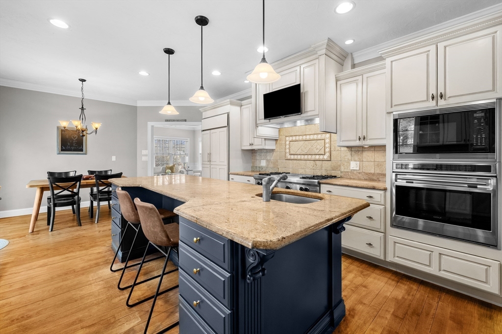 4 Bruce Street Grafton, MA 01519 - Photo 14 of 42