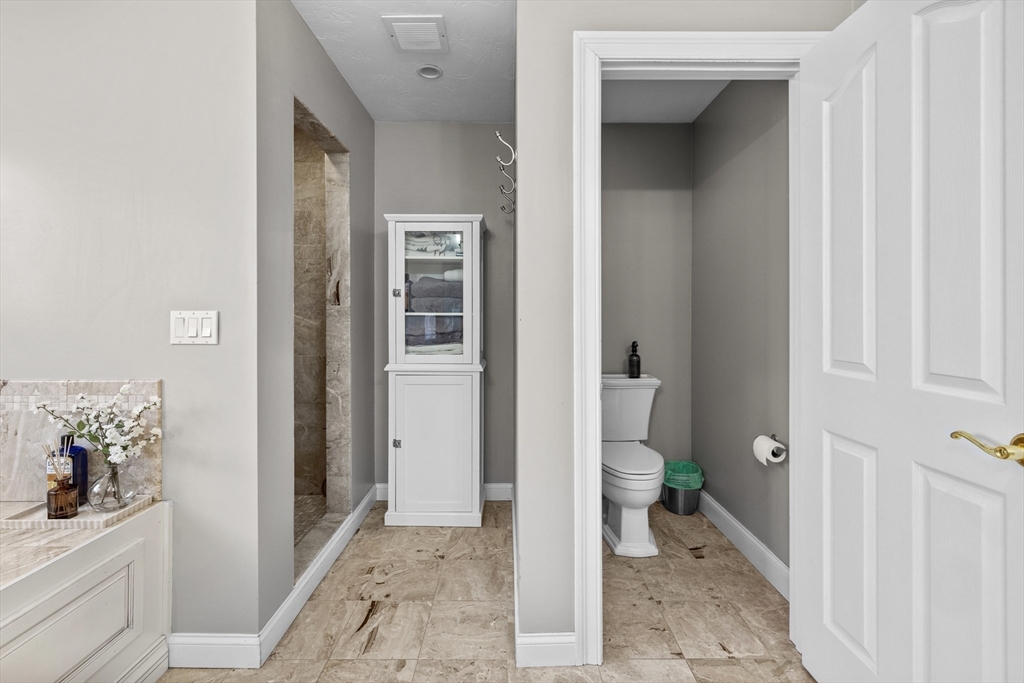 4 Bruce Street Grafton, MA 01519 - Photo 29 of 42