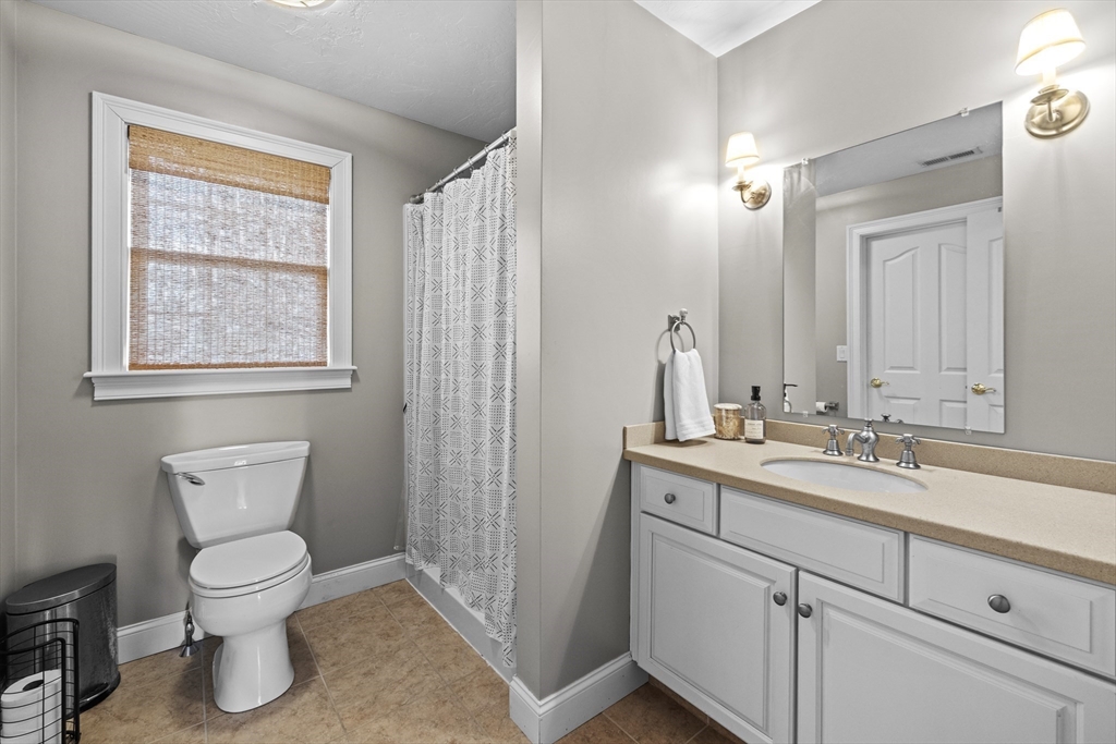 4 Bruce Street Grafton, MA 01519 - Photo 33 of 42