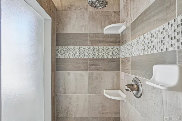 $640,000 | 5435 South Shawnee Way, Aurora, CO 80015