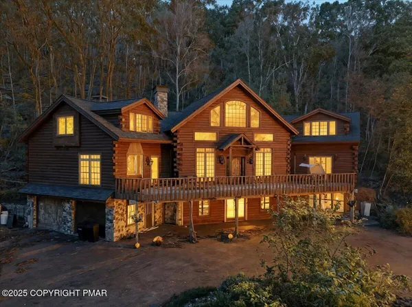 $849,000 | 493 Lake Drive, Nesquehoning, PA 18240