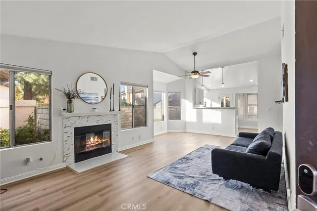 $629,000 | 28325 Seco Canyon Road, Unit 365, Santa Clarita, CA 91390