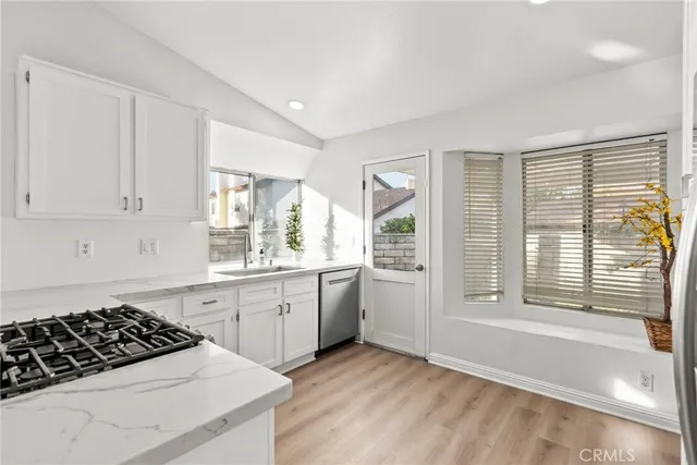 $629,000 | 28325 Seco Canyon Road, Unit 365, Santa Clarita, CA 91390