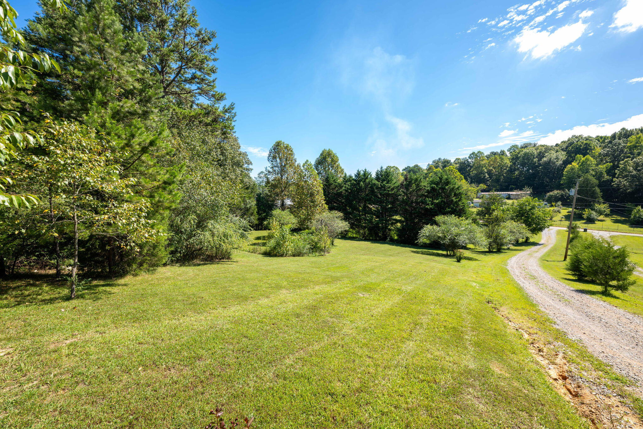457 County Road 181 Decatur, TN 37322 - Photo 2 of 38 39-web-or-mls-DSC_5736-85