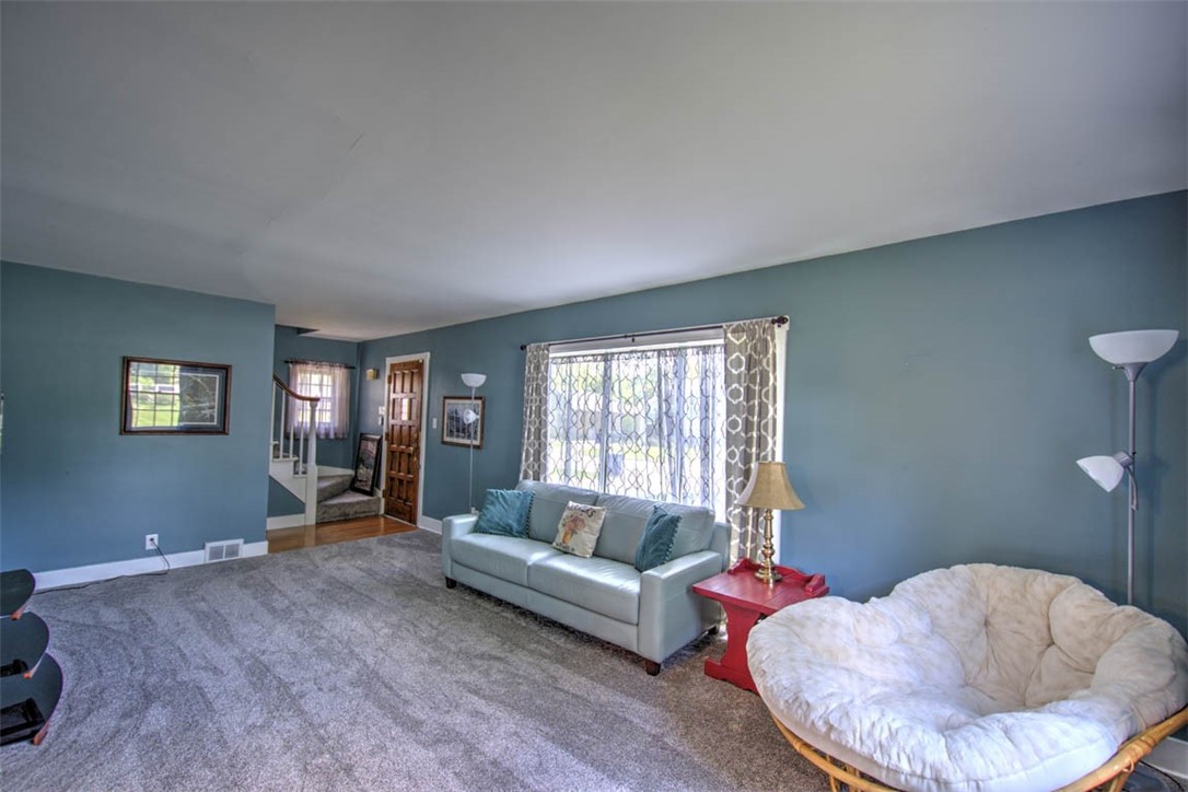 2274 West Forest Avenue Decatur, IL 62522 - Photo 5 of 29 Gallery Image 5