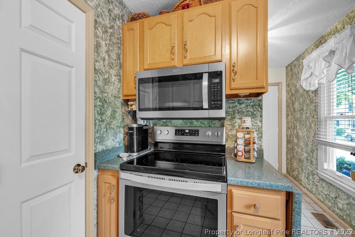 732 Benchmark Drive Raleigh, NC 27615 - Photo 5 of 21 Gallery Image 5