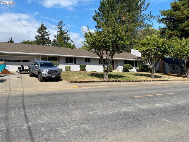 405 North 3rd Avenue Ridgefield, WA 98642 - Photo 1 of 6