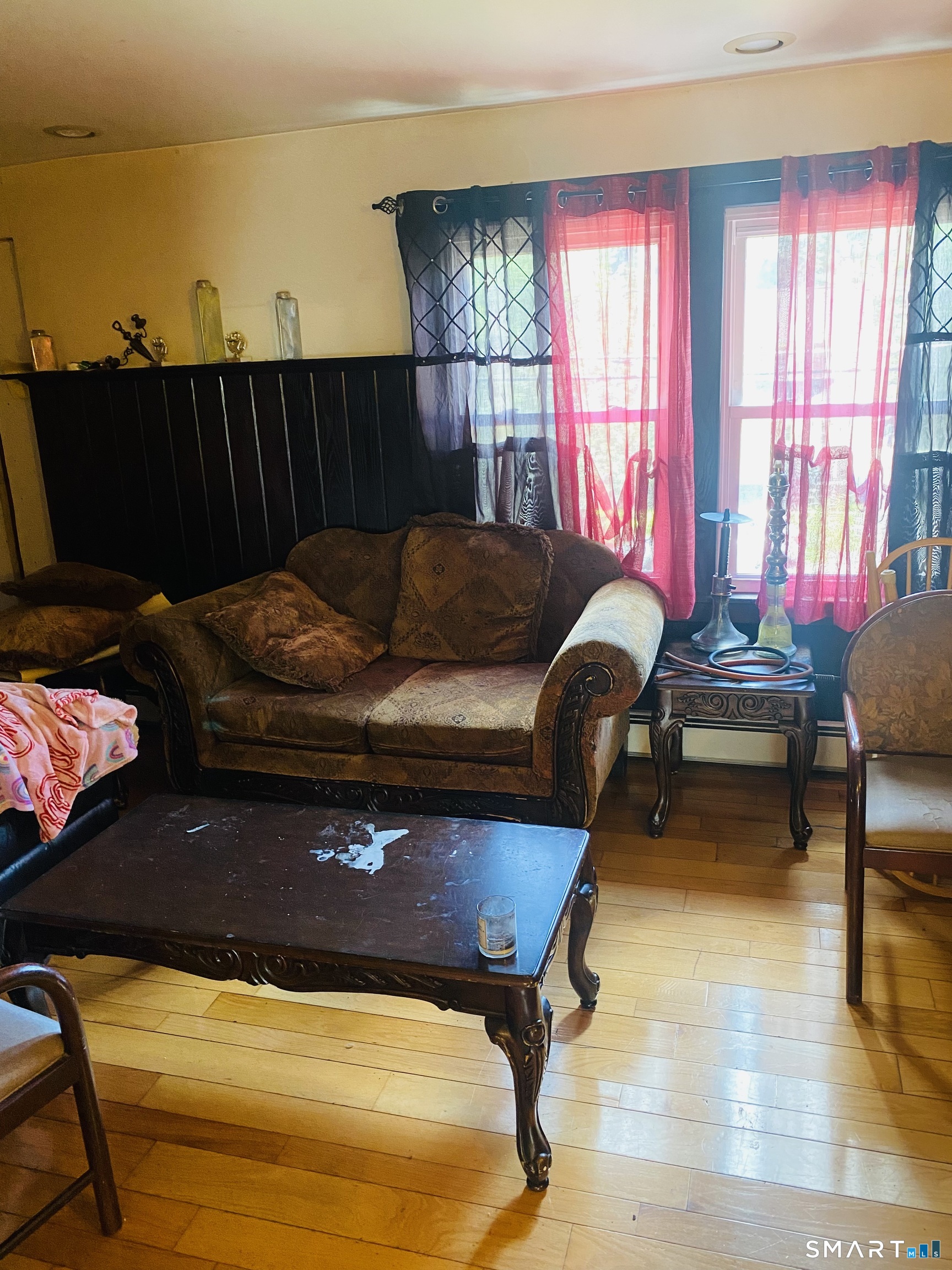 152 Delaware Avenue Waterbury, CT 06708 - Photo 10 of 40