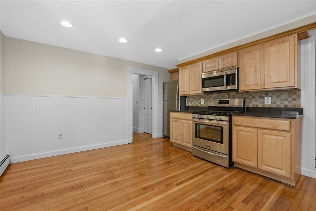 152 Spring Street Cambridge, MA 02141 - Photo 8 of 24 Gallery Image 8