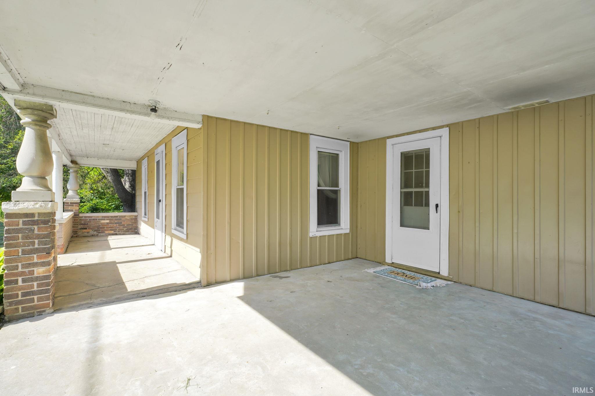 1055 Peerless Road Bedford, IN 47421 - Photo 3 of 29