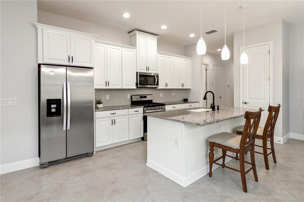2585 Yellow Brick Road St. Cloud, FL 34772 - Photo 11 of 38 Gallery Image 11