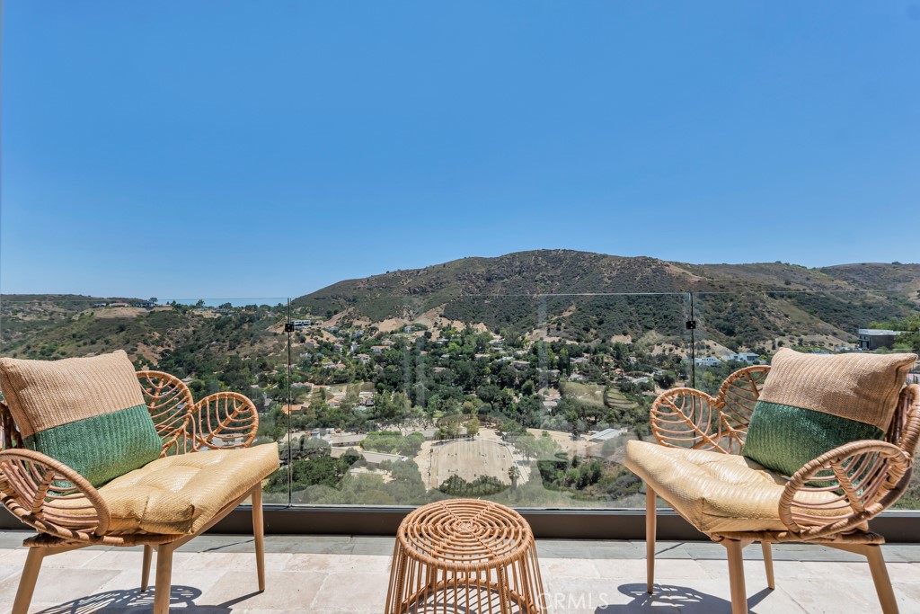 30 Stagecoach Road Bell Canyon, CA 91307 - Photo 22 of 29 Gallery Image 22