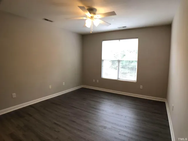 $1,695 | 222 Eyam Hall Lane, Unit 222, Apex, NC 27502