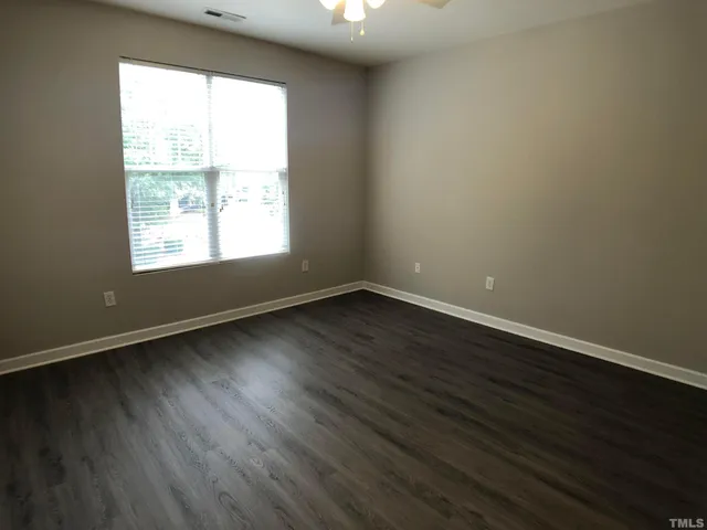 $1,695 | 222 Eyam Hall Lane, Unit 222, Apex, NC 27502