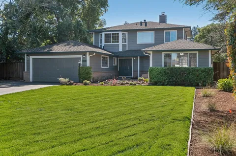 $6,088,000 | 140 University Avenue, Los Altos, CA 94022