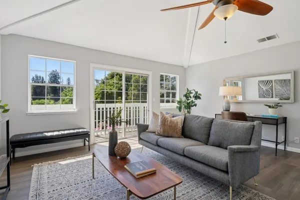 $6,088,000 | 140 University Avenue, Los Altos, CA 94022